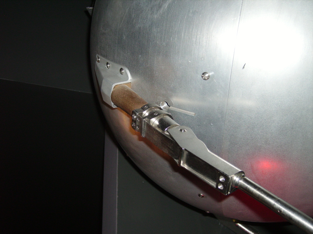 Sputnik Madness!  But was it CW? or AM?