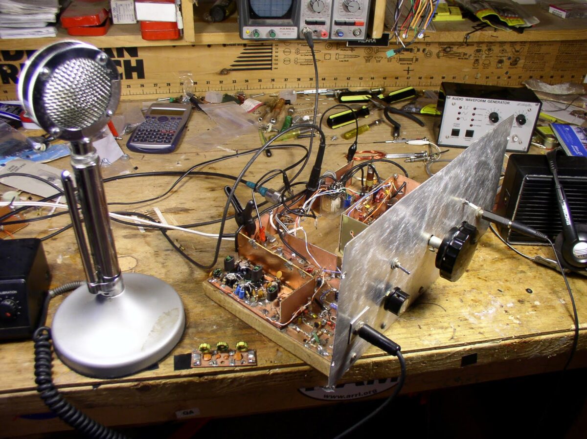 JBOT Amplifier Installed in Azorean DSB Rig