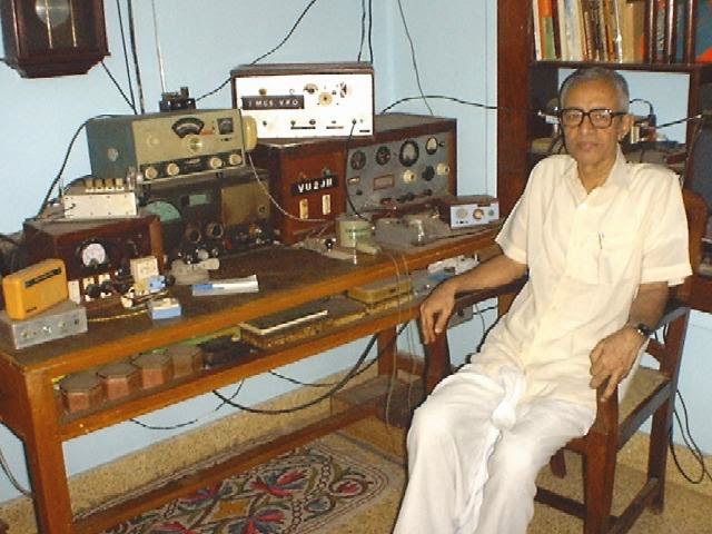 VU2JN’s “Transistor Transmitter from India”