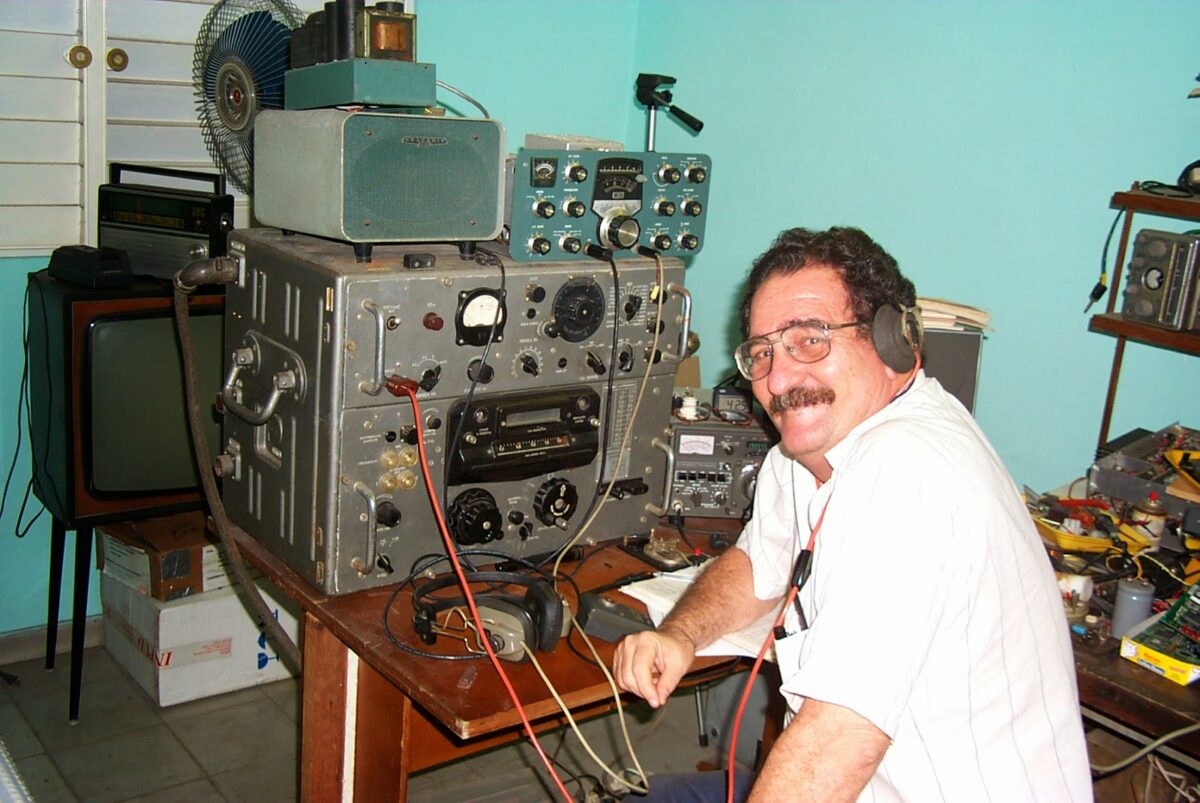 Regen Receivers in Cuba