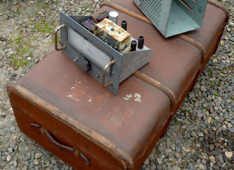 Happy Pi Day!  Scottish Moonbounce in 1965, Eddystone Dials