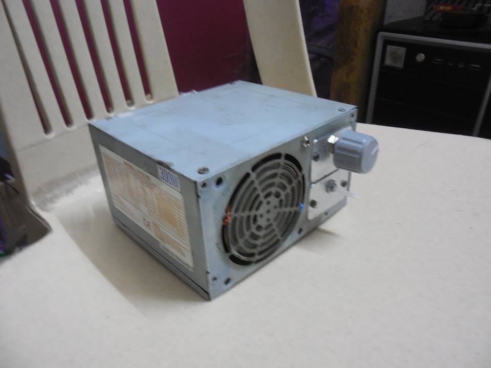 Re-purposed Computer Power Supply Box Provides a Home for a BITX Transceiver