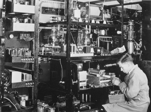 Radio New Zealand Booming in on 7245 AM