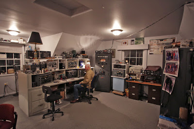 HB2HB:  Butch K0BS with a KWM2 and a Hombrew 4-1000 Amp