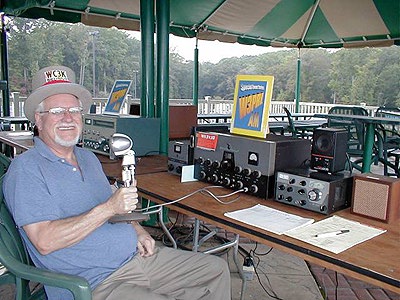 SolderSmoke Podcast #198 – D-104, HW-8, Juliello, DIFX, Dishal, Baofeng, MAILBAG