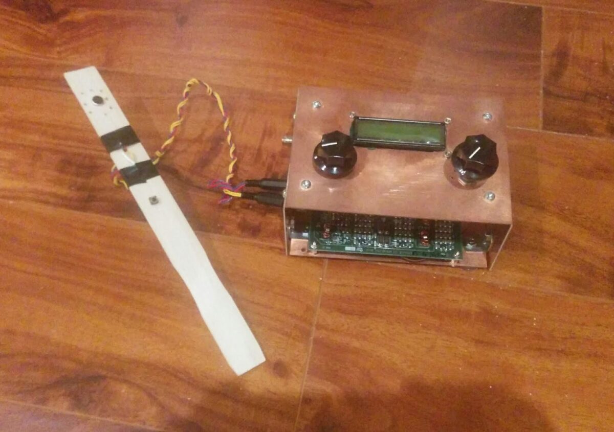 VA3IAW’s BITX 40 Box. Ugly?  I don’t think so.