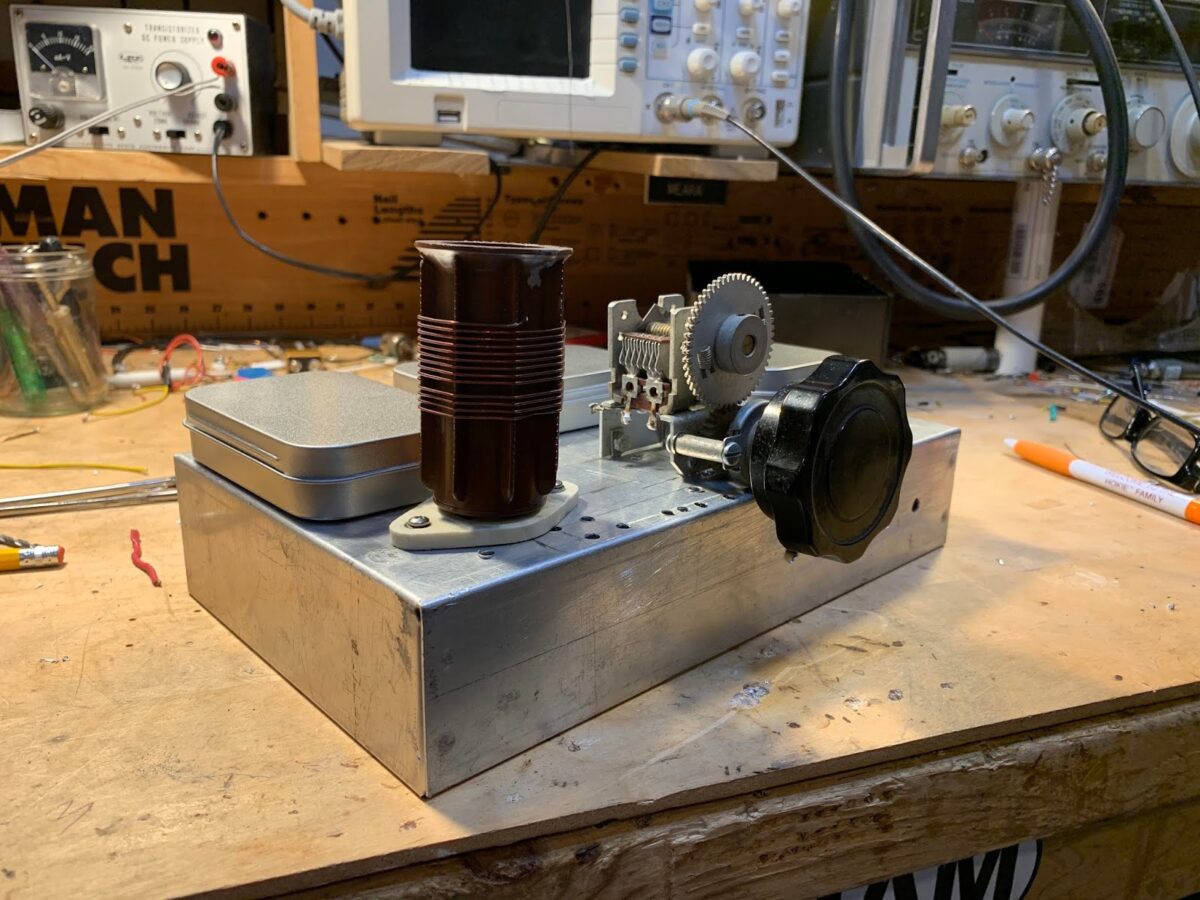 Quarantine Project:  An AM Receiver for the 31 Meter Band.  The Q-31.