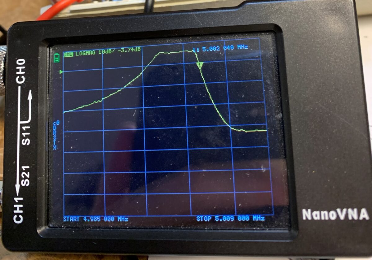 Putting a Barebones Superhet on 17 Meters with an NE602 Converter (Video)