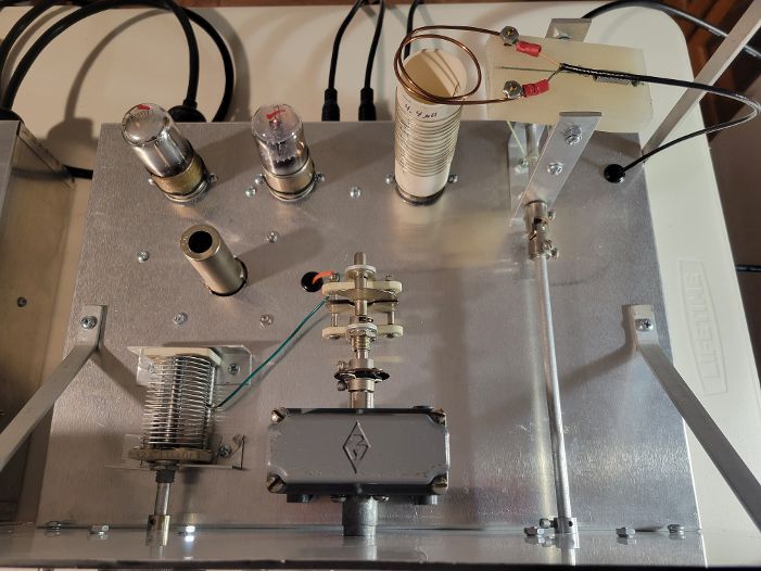 Armand’s Receiver — A Beautiful Regen from WA1UQO