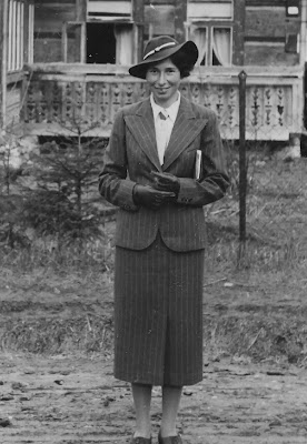 Agent Sonya — Did Soviet Spies Really Homebrew Their Rigs?